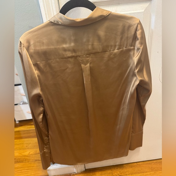 Banana Republic Shimmering Gold Blouse - Picture 3 of 3